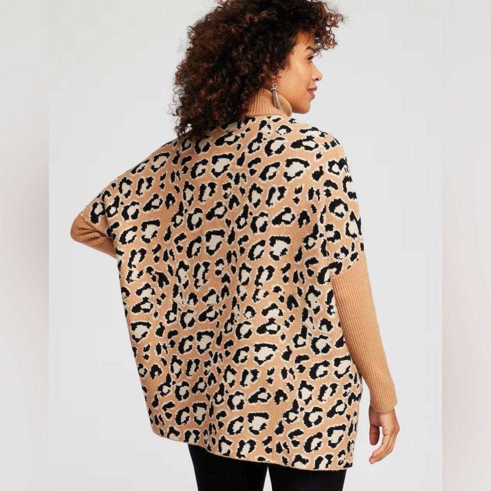 Chico's Animal Print turtleneck  Sweater